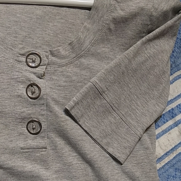 Calvin Klein Top - Picture 5 of 6